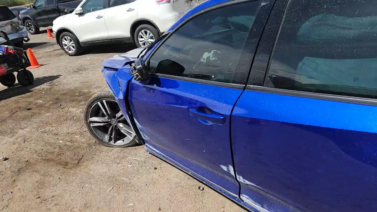 Фото: 19UDE4H33PA002260