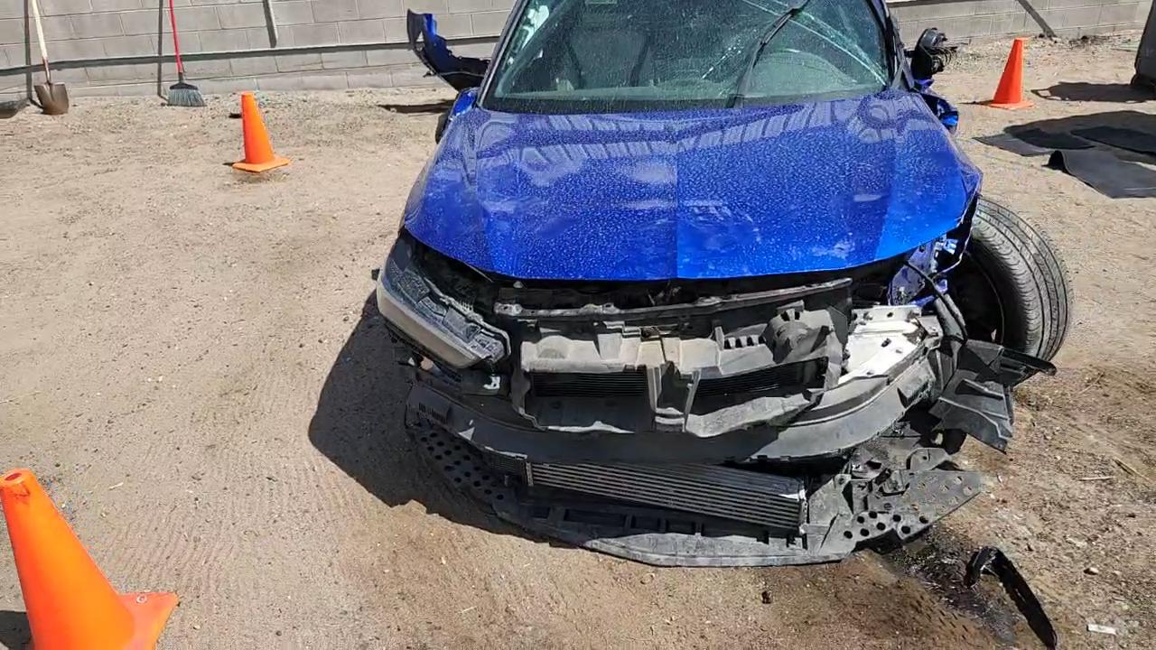 Фото: 19UDE4H33PA002260