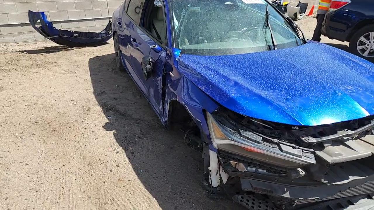 Фото: 19UDE4H33PA002260