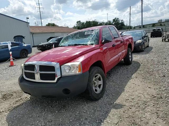 2005 Dodge Dakota Quad VIN: 1D7HW28K35S195158 Lot: 68875385