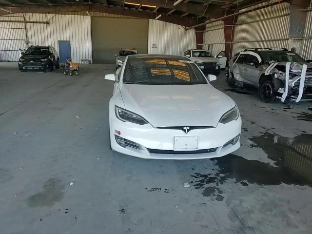 2018 Tesla Model S VIN: 5YJSA1E25JF281267 Lot: 70333275