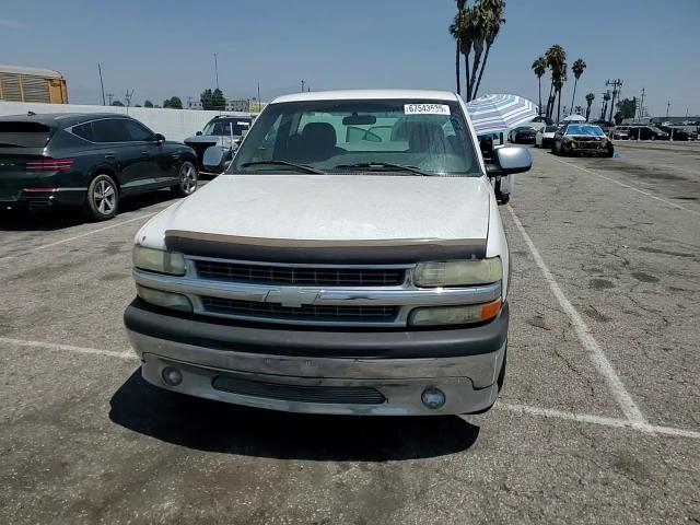 2002 Chevrolet Silverado C1500 VIN: 1GCEC14VX2E211334 Lot: 67543635