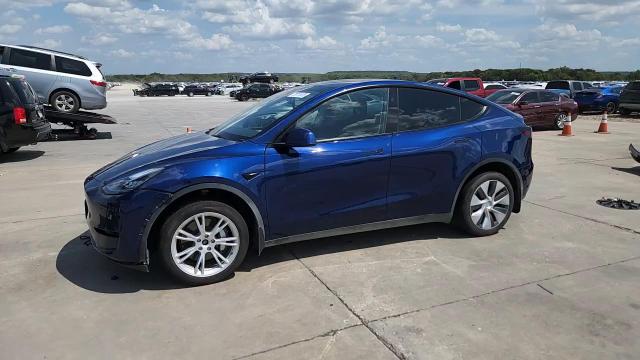 2023 Tesla Model Y VIN: 7SAYGDEE6PA143153 Lot: 70711875