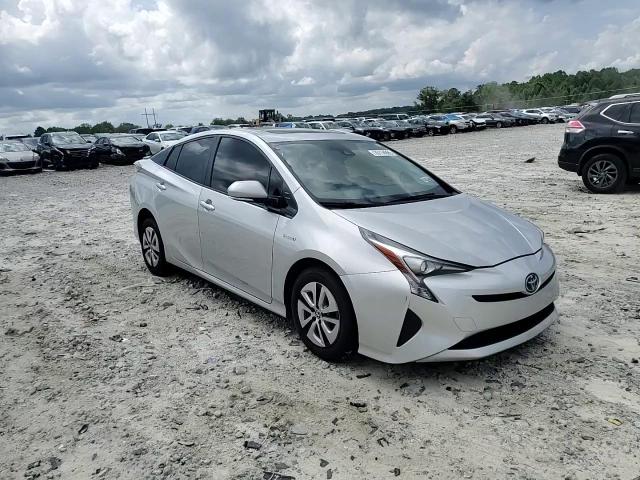 2016 Toyota Prius VIN: JTDKARFU8G3010529 Lot: 70114995