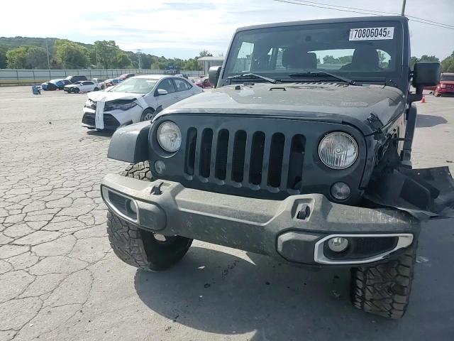 2017 Jeep Wrangler Unlimited Sahara VIN: 1C4BJWEG0HL559086 Lot: 70806045
