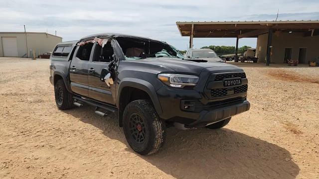 2022 Toyota Tacoma Double Cab VIN: 3TYCZ5AN8NT066752 Lot: 70683985