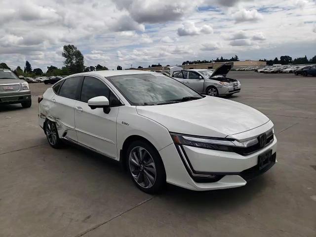 2018 Honda Clarity Touring VIN: JHMZC5F33JC004605 Lot: 66723885