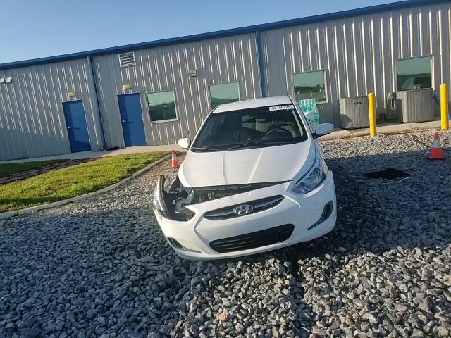 2016 Hyundai Accent Se VIN: KMHCT4AE5GU988526 Lot: 68790225