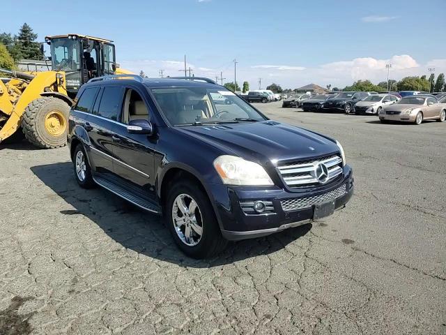 2007 Mercedes-Benz Gl 450 4Matic VIN: 4JGBF71EX7A148683 Lot: 70479505