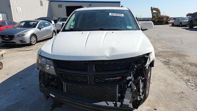2018 Dodge Journey Crossroad VIN: 3C4PDCGG3JT157050 Lot: 69780305