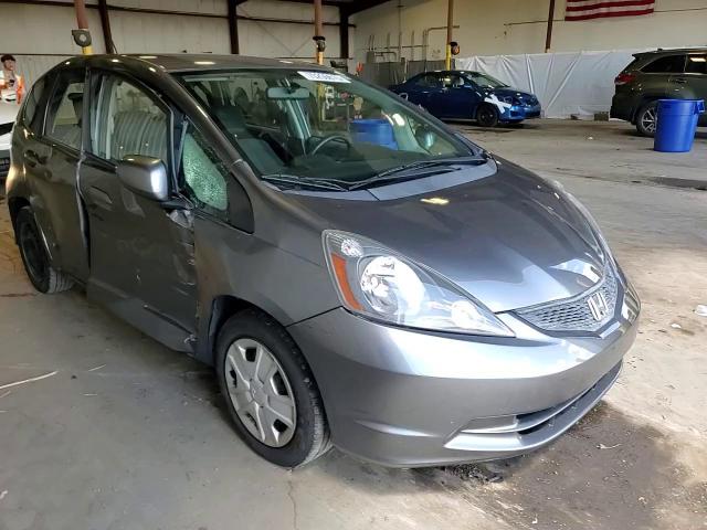 2013 Honda Fit VIN: JHMGE8H35DC008594 Lot: 70200615