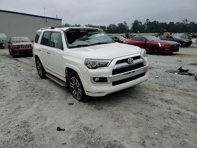 2019 Toyota 4Runner Sr5/Sr5 Premium VIN: JTEBU5JR8K5614433 Lot: 68769405