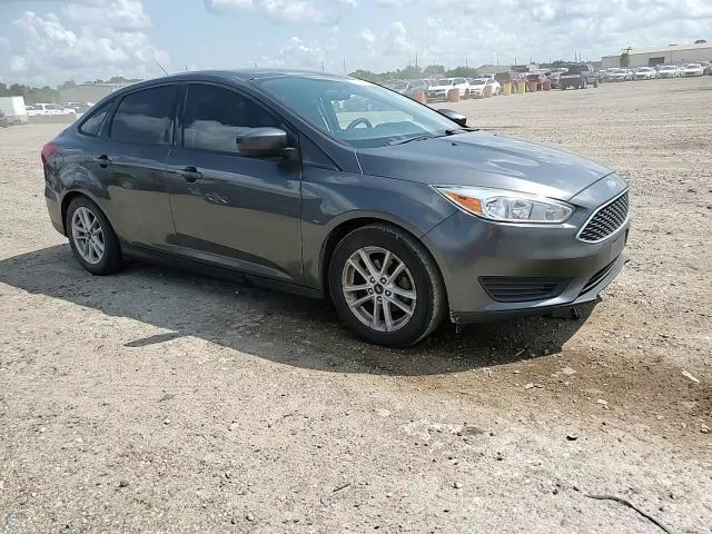 2018 Ford Focus Se VIN: 1FADP3F28JL269506 Lot: 67619855