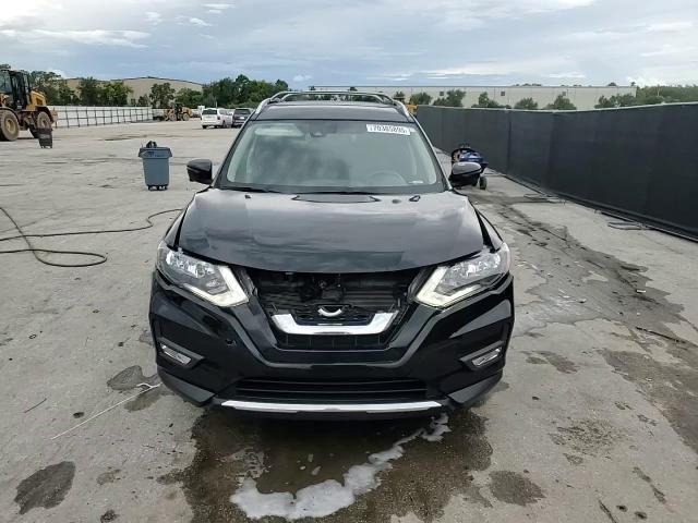 2017 Nissan Rogue S VIN: JN8AT2MT2HW150331 Lot: 70385895