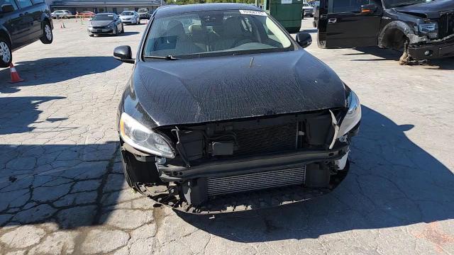 2017 Volvo S60 Platinum VIN: LYV402HMXHB145081 Lot: 70368775