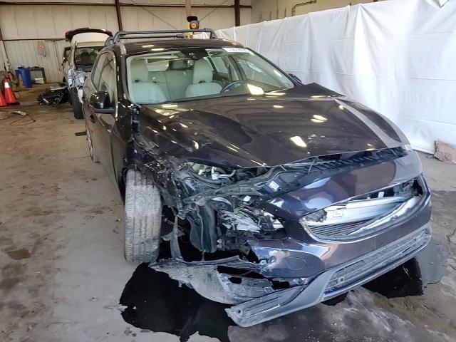 2017 Volvo V60 T5 Premier VIN: YV140MEK7H1371613 Lot: 70018725