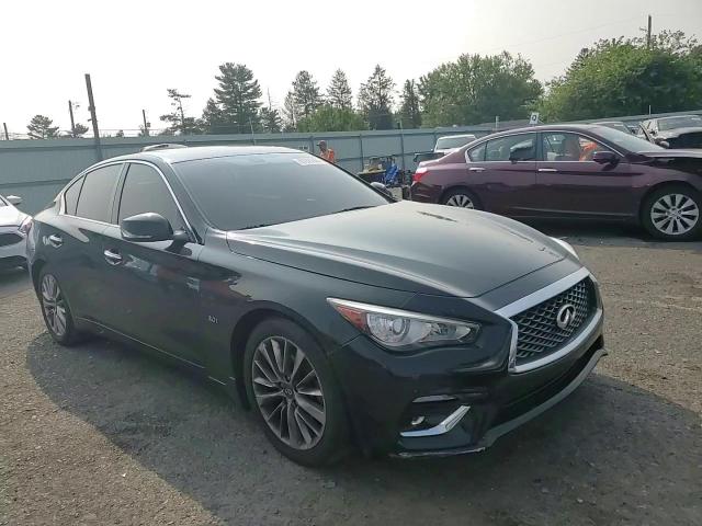 2018 Infiniti Q50 Luxe VIN: JN1EV7AR3JM432446 Lot: 67921935