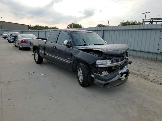 2002 Chevrolet Silverado C1500 VIN: 2GCEC19T721177524 Lot: 70517355