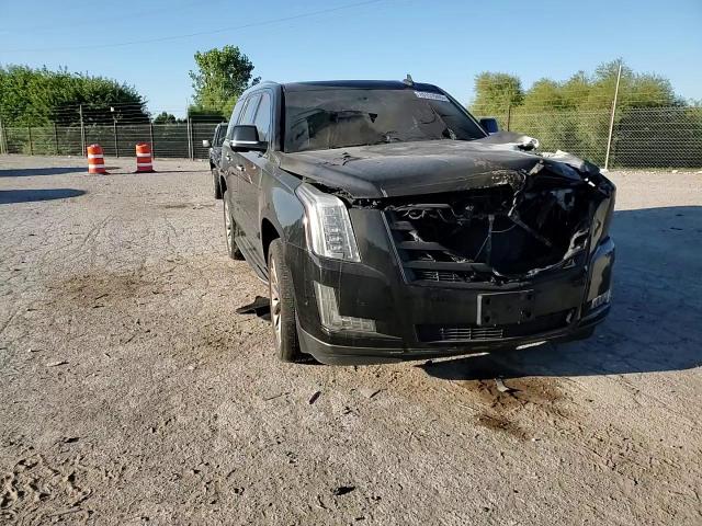 2019 Cadillac Escalade Luxury VIN: 1GYS4BKJ3KR366378 Lot: 70151945