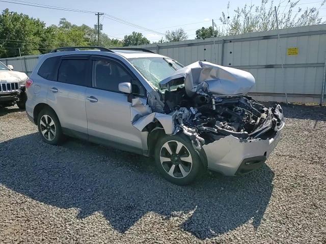 2017 Subaru Forester 2.5I Premium VIN: JF2SJAEC4HH523812 Lot: 68206655