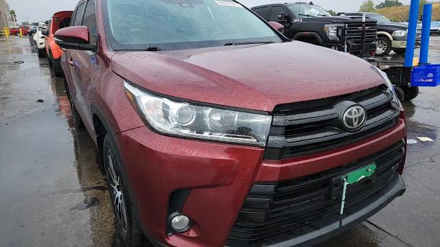 2017 Toyota Highlander Se VIN: 5TDJZRFH7HS373301 Lot: 69631225