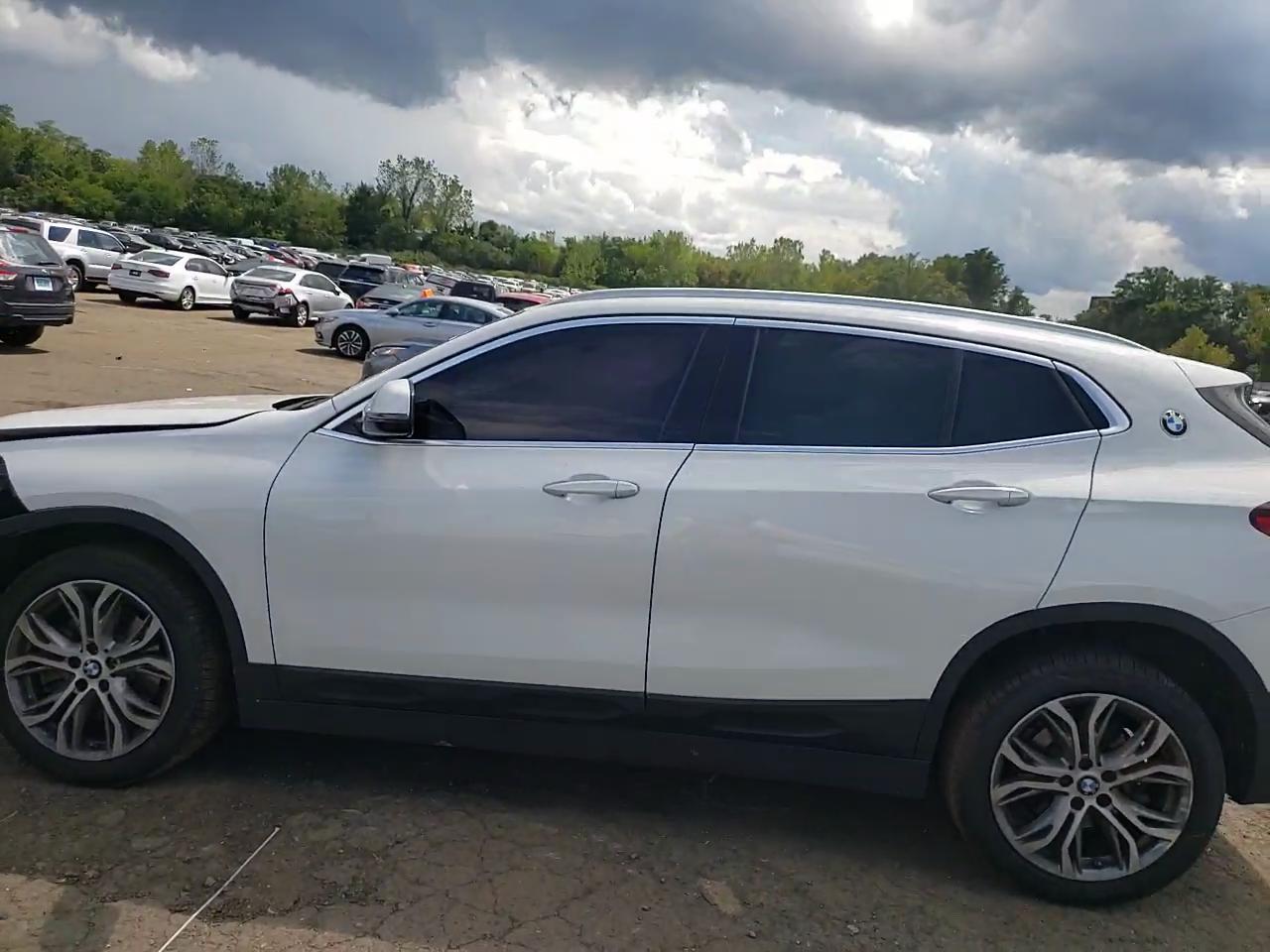 Фото: WBXYJ1C01M5T03270