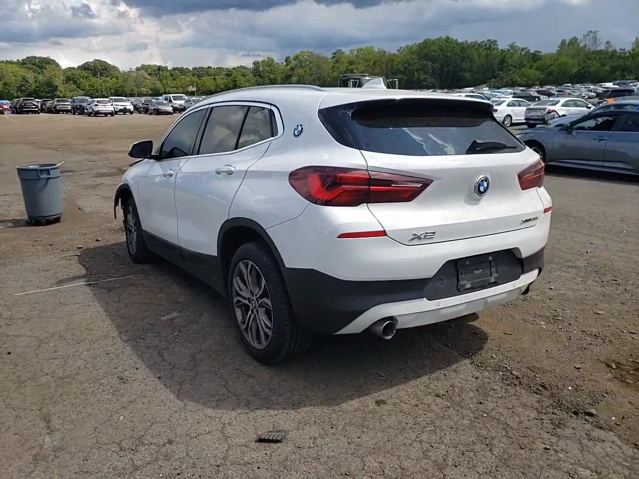 Фото: WBXYJ1C01M5T03270