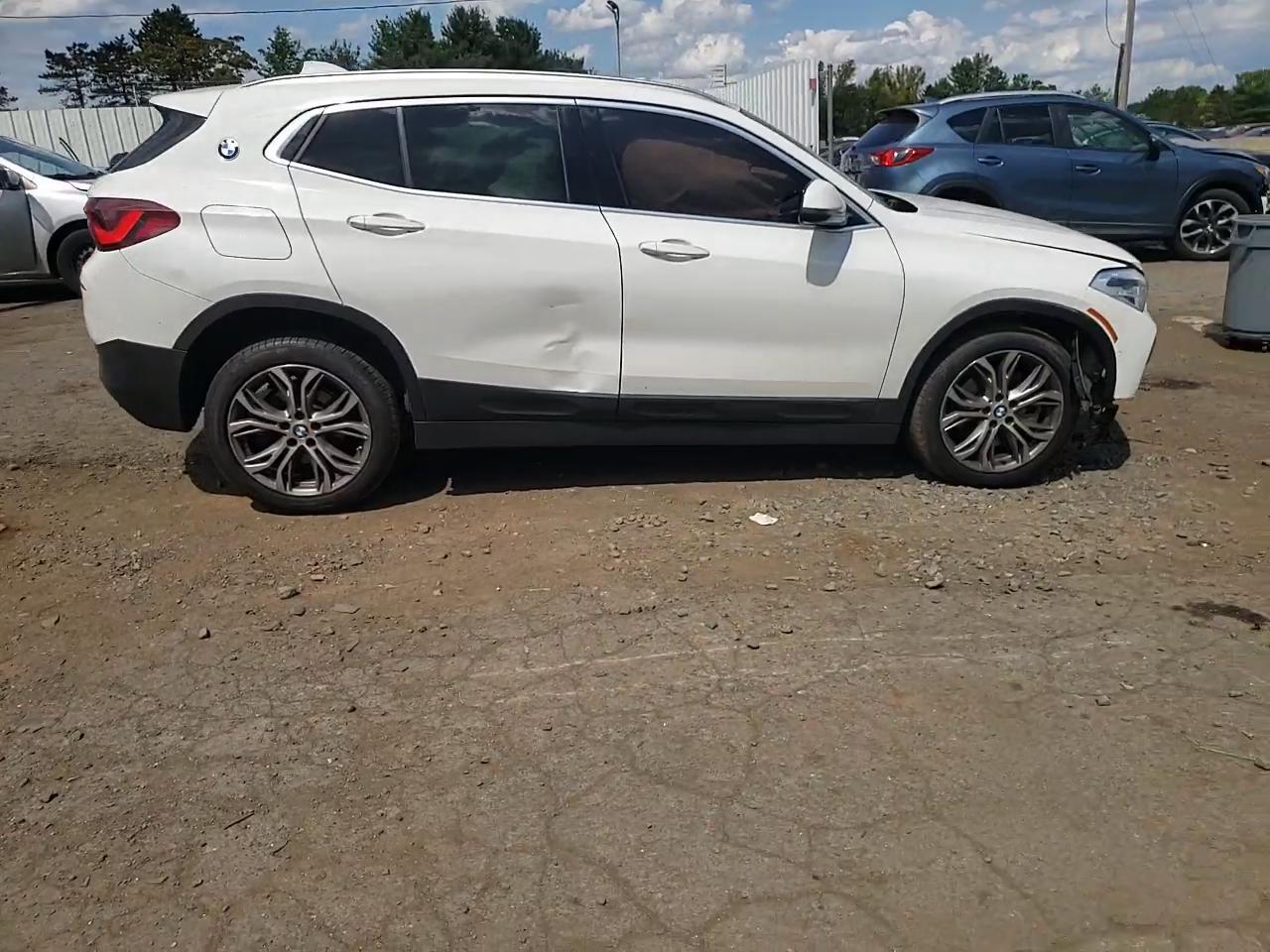 Фото: WBXYJ1C01M5T03270