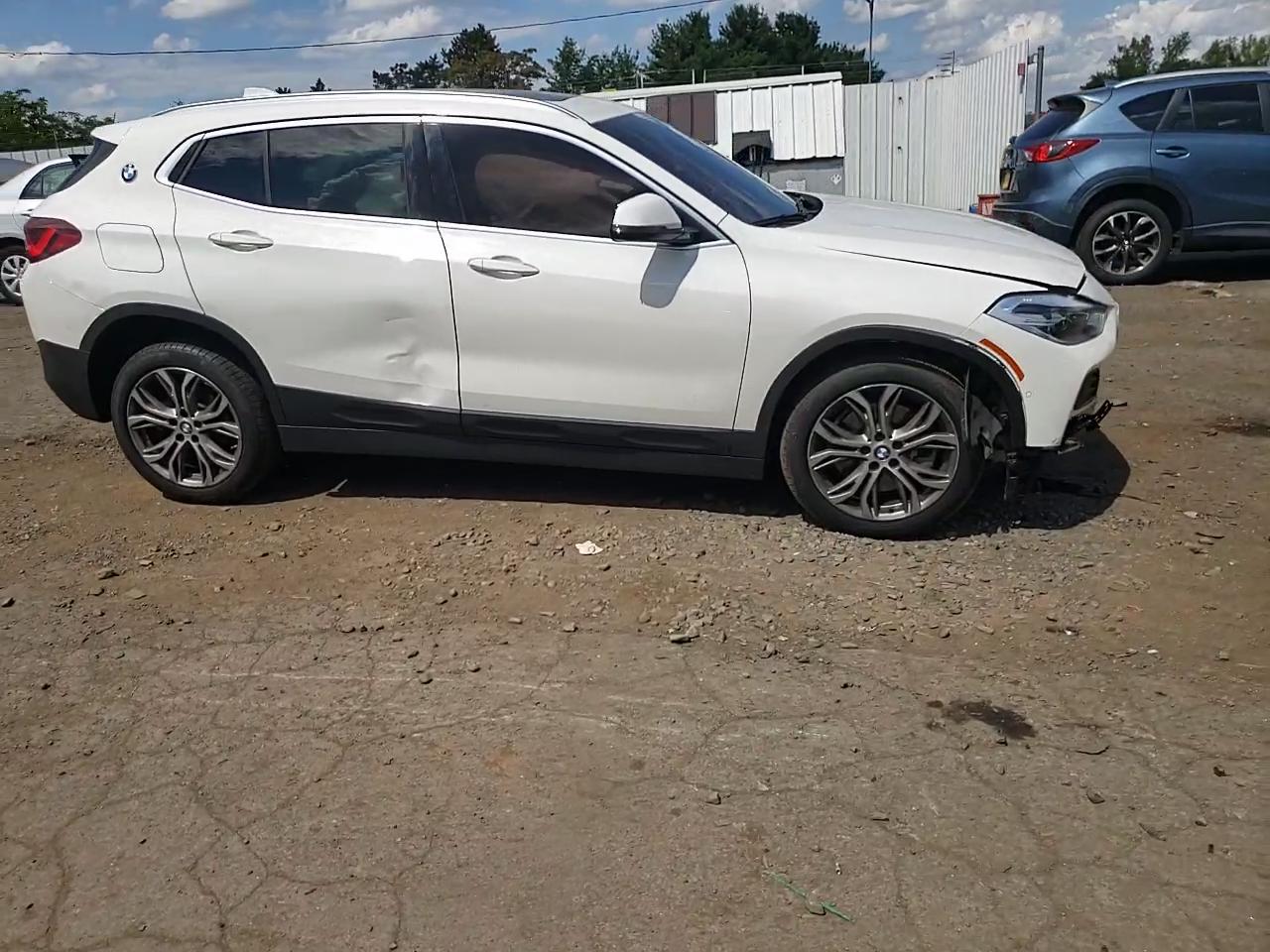 Фото: WBXYJ1C01M5T03270