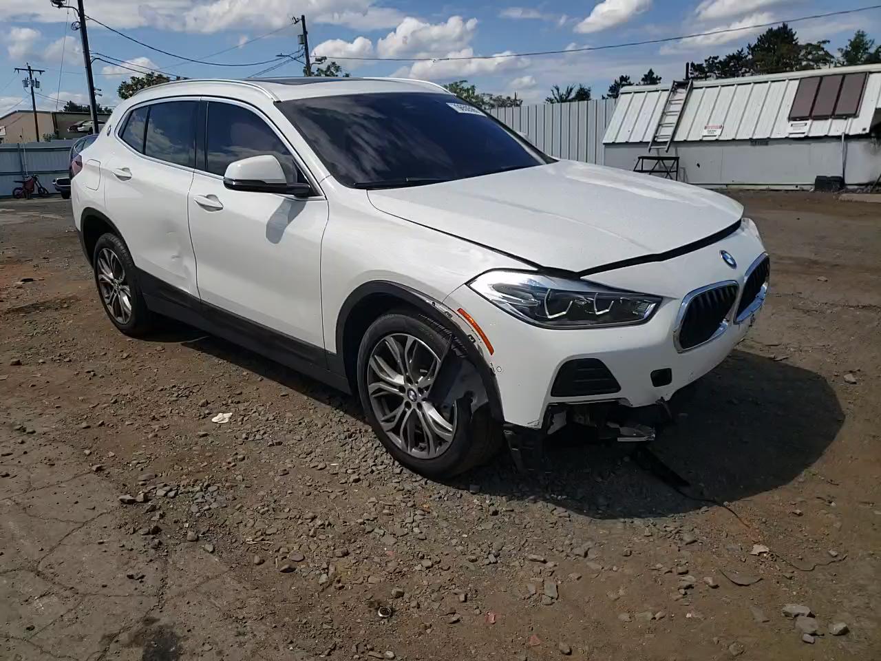 Фото: WBXYJ1C01M5T03270