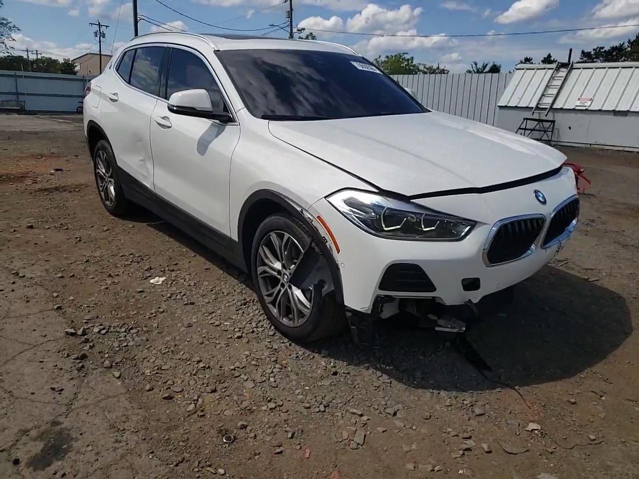 Фото: WBXYJ1C01M5T03270