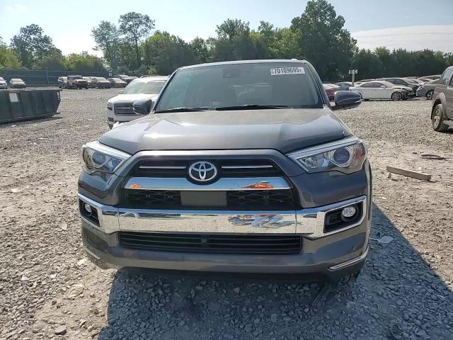 2022 Toyota 4Runner Night Shade VIN: JTEDU5JR1N5271817 Lot: 70109695