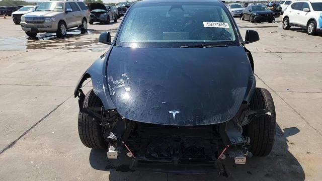 2023 Tesla Model Y VIN: 7SAYGDEE1PA139074 Lot: 69311855