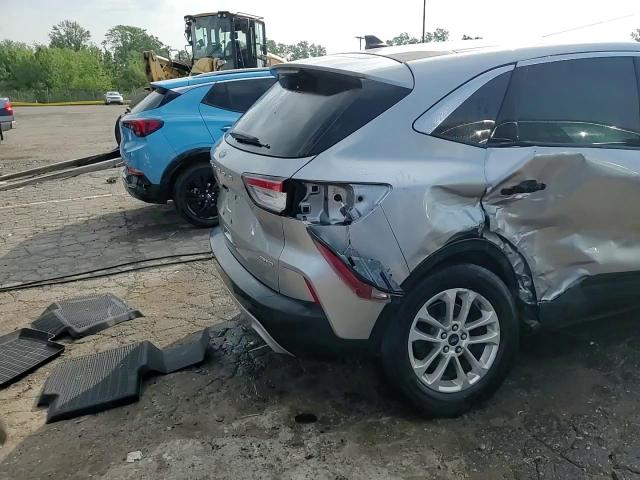 2022 Ford Escape Se VIN: 1FMCU9G62NUB71778 Lot: 68355025