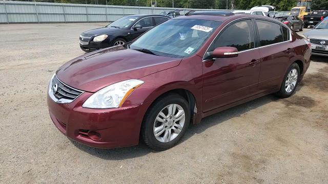 2011 Nissan Altima Base VIN: 1N4AL2AP1BN470262 Lot: 70501925