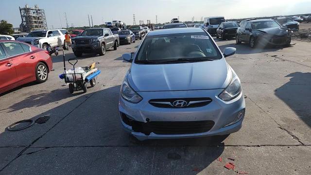 2013 Hyundai Accent Gls VIN: KMHCU4AE0DU376629 Lot: 69840405