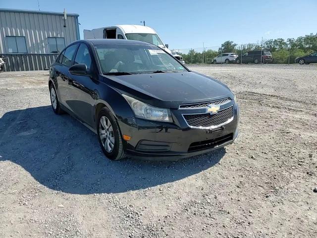 2014 Chevrolet Cruze Ls VIN: 1G1PA5SH5E7183933 Lot: 70576655