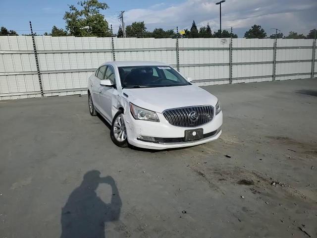 2015 Buick Lacrosse VIN: 1G4GB5G3XFF317310 Lot: 70219595