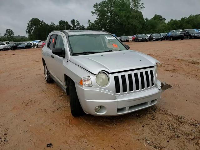 2007 Jeep Compass Limited VIN: 1J8FT57W47D267470 Lot: 67929465