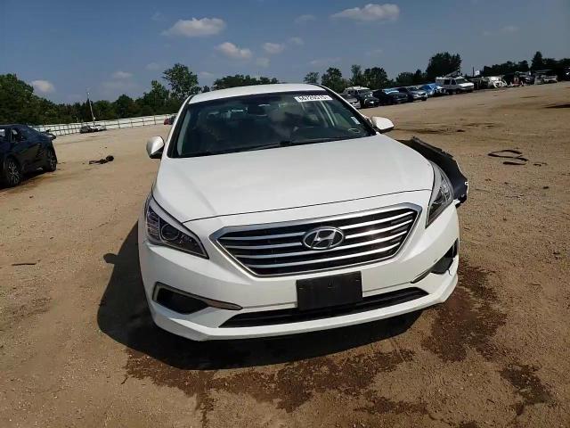 2017 Hyundai Sonata Se VIN: 5NPE24AF9HH526300 Lot: 66720515