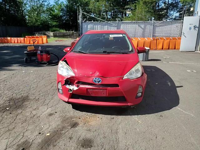 2014 Toyota Prius C VIN: JTDKDTB33E1574258 Lot: 67431095