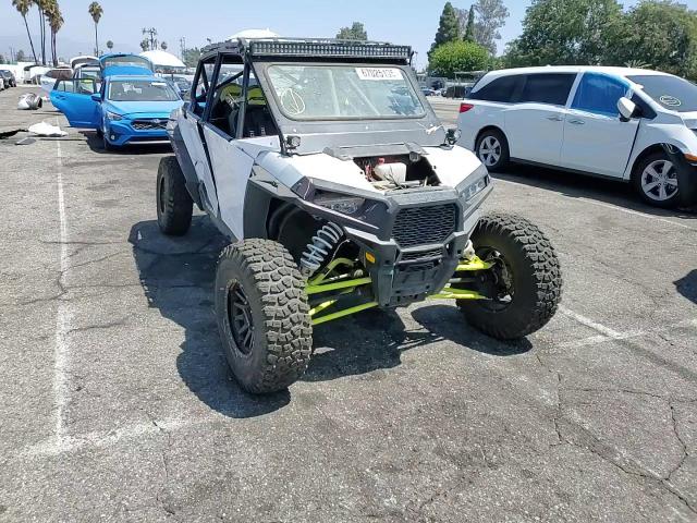 2017 Polaris Rzr Xp 4 1000 Eps VIN: 3NSVFE99XHF798182 Lot: 67025135