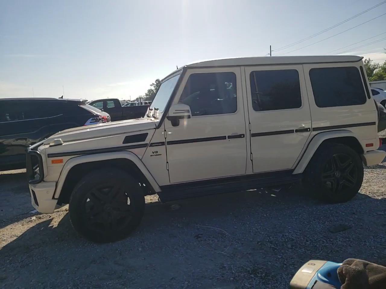 Фото: WDCYC7DF1GX254670