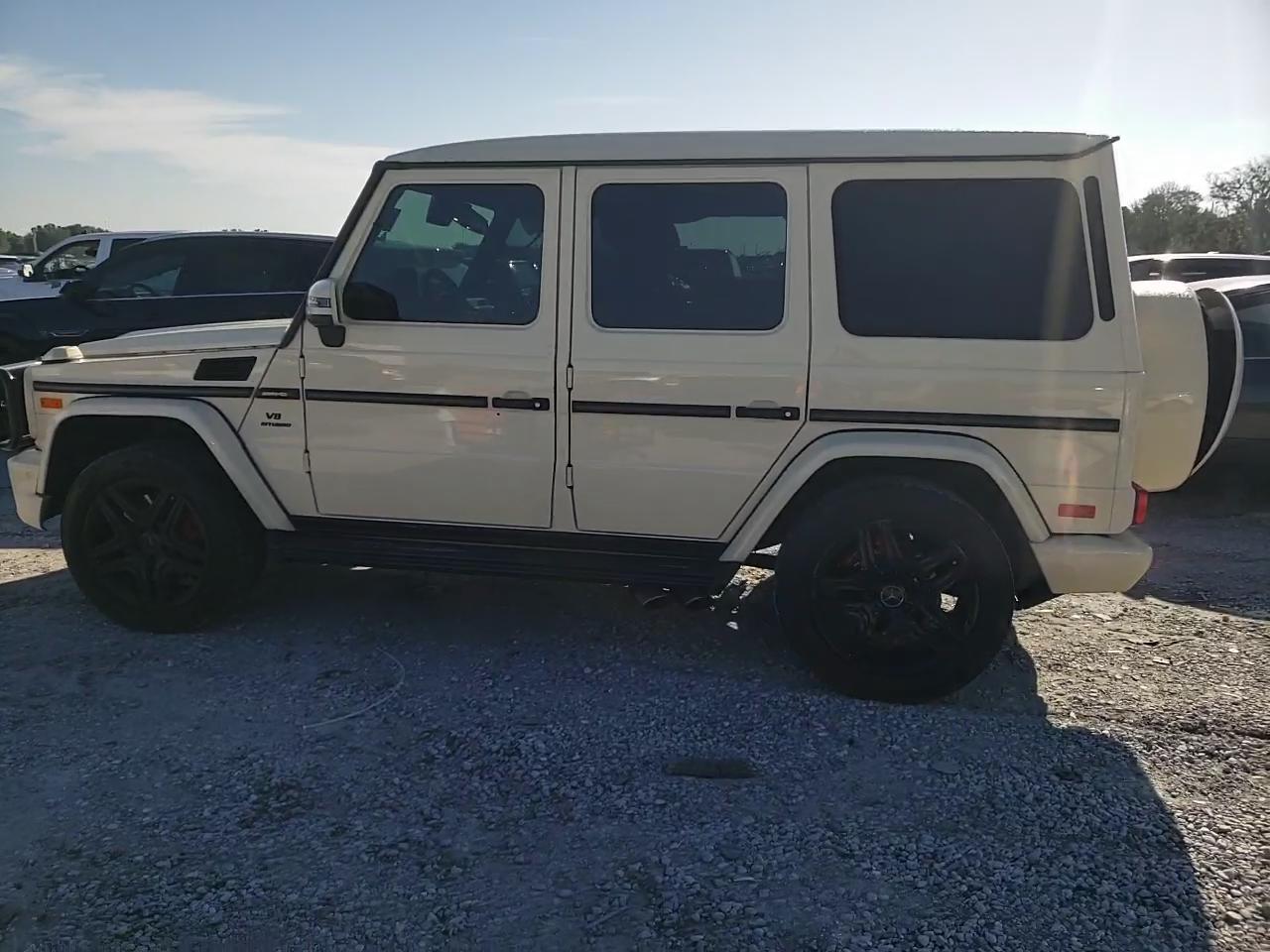 Фото: WDCYC7DF1GX254670