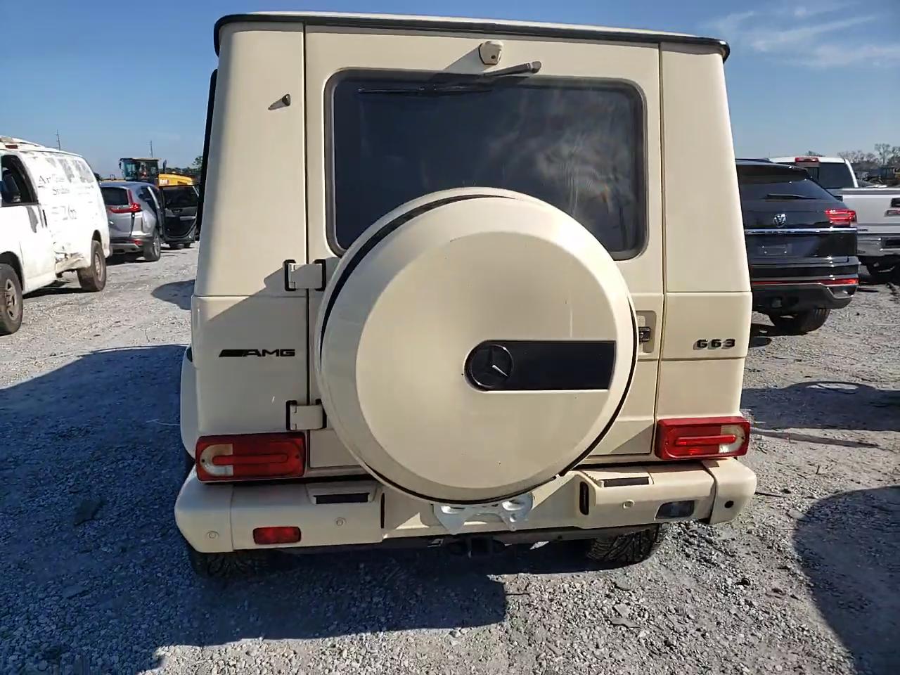 Фото: WDCYC7DF1GX254670