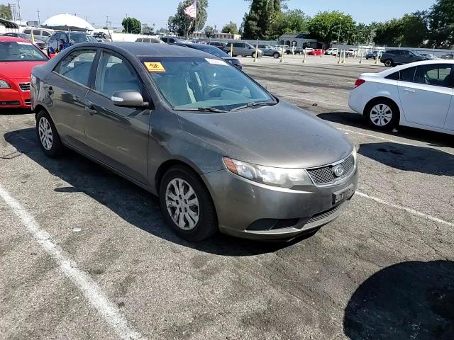 2010 Kia Forte Ex VIN: KNAFU4A23A5100049 Lot: 69325575