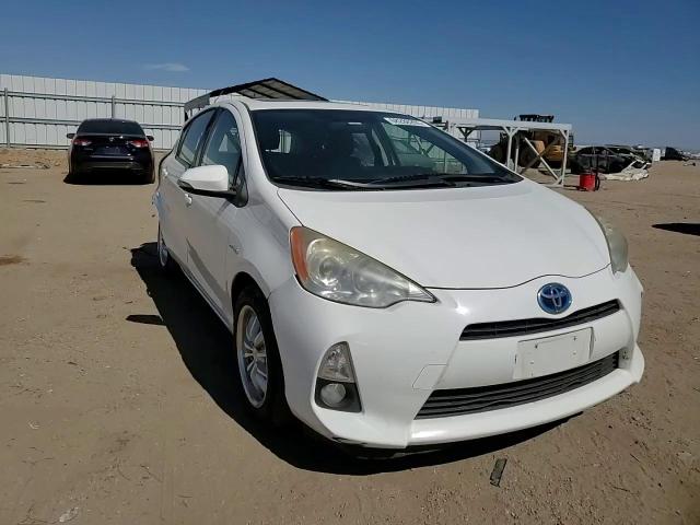 2012 Toyota Prius C VIN: JTDKDTB3XC1013181 Lot: 68286205