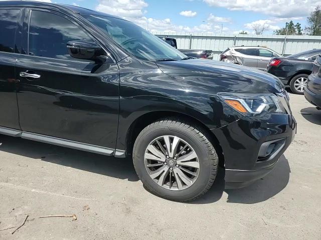 2017 Nissan Pathfinder S VIN: 5N1DR2MM1HC903182 Lot: 70628945