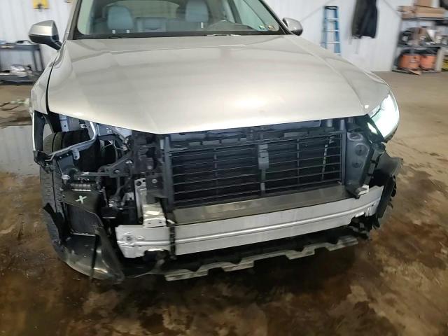 2017 Audi Q7 Prestige VIN: WA1VABF72HD029744 Lot: 66879885