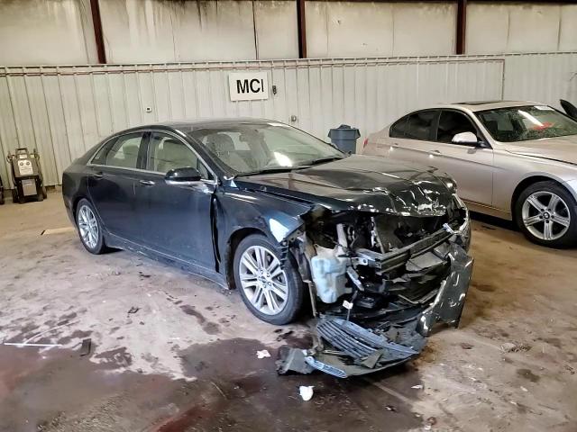 2014 Lincoln Mkz VIN: 3LN6L2J97ER815793 Lot: 70133625